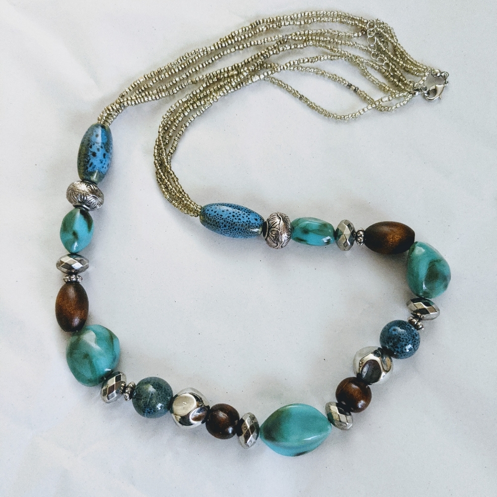 Turquoise and Silver Color Mixed Beads Necklace